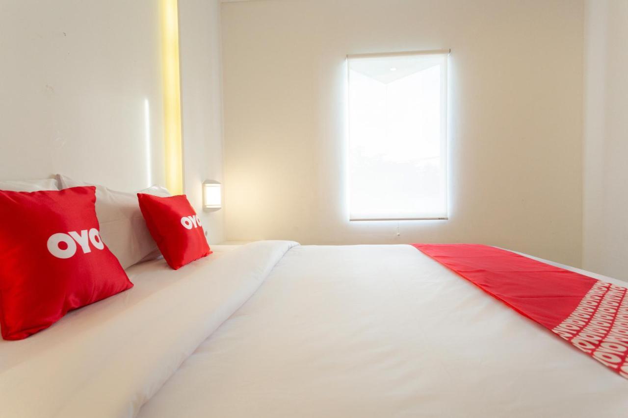 Oyo 2510 Selasar Senggigi Residence Dış mekan fotoğraf